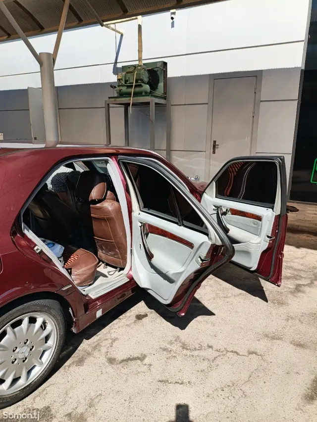 Mercedes-Benz C class 1998 · 2.8 AT