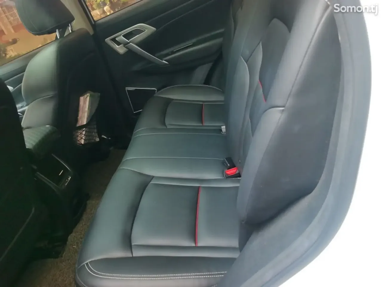 Geely Atlas 2018 · 1.8 AT