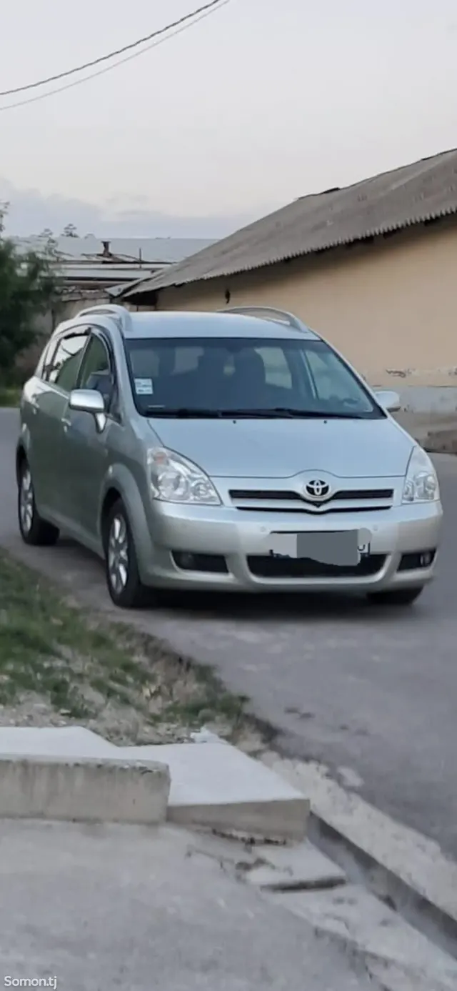 Toyota Verso 2007 · 1.8 MT