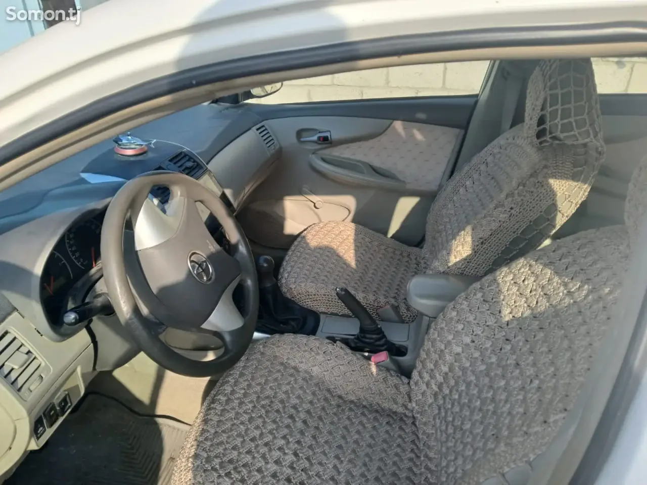 Toyota Corolla 2008 · 1.8 MT