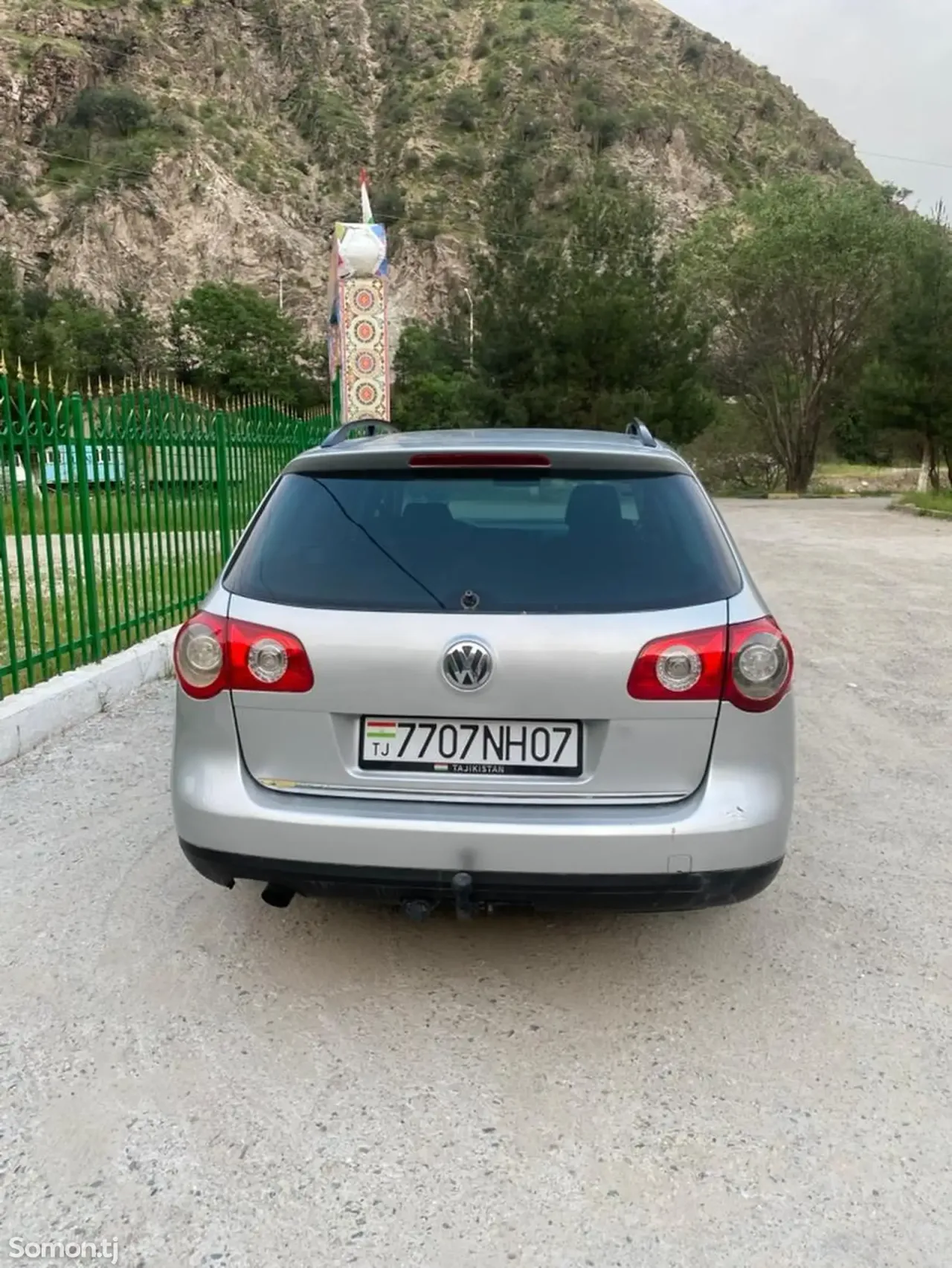 Volkswagen Passat 2007 · 2.0 MT