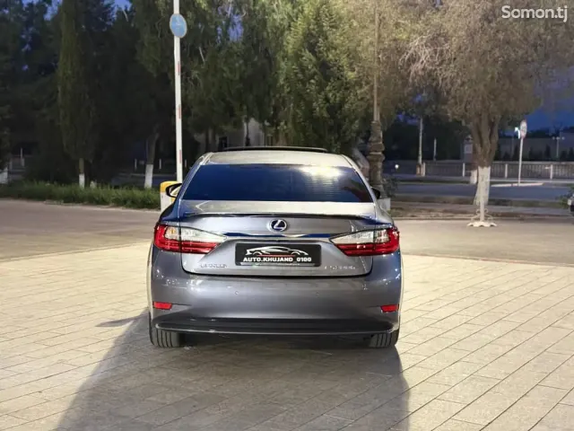 Lexus ES series 2016 · 3.0 AT