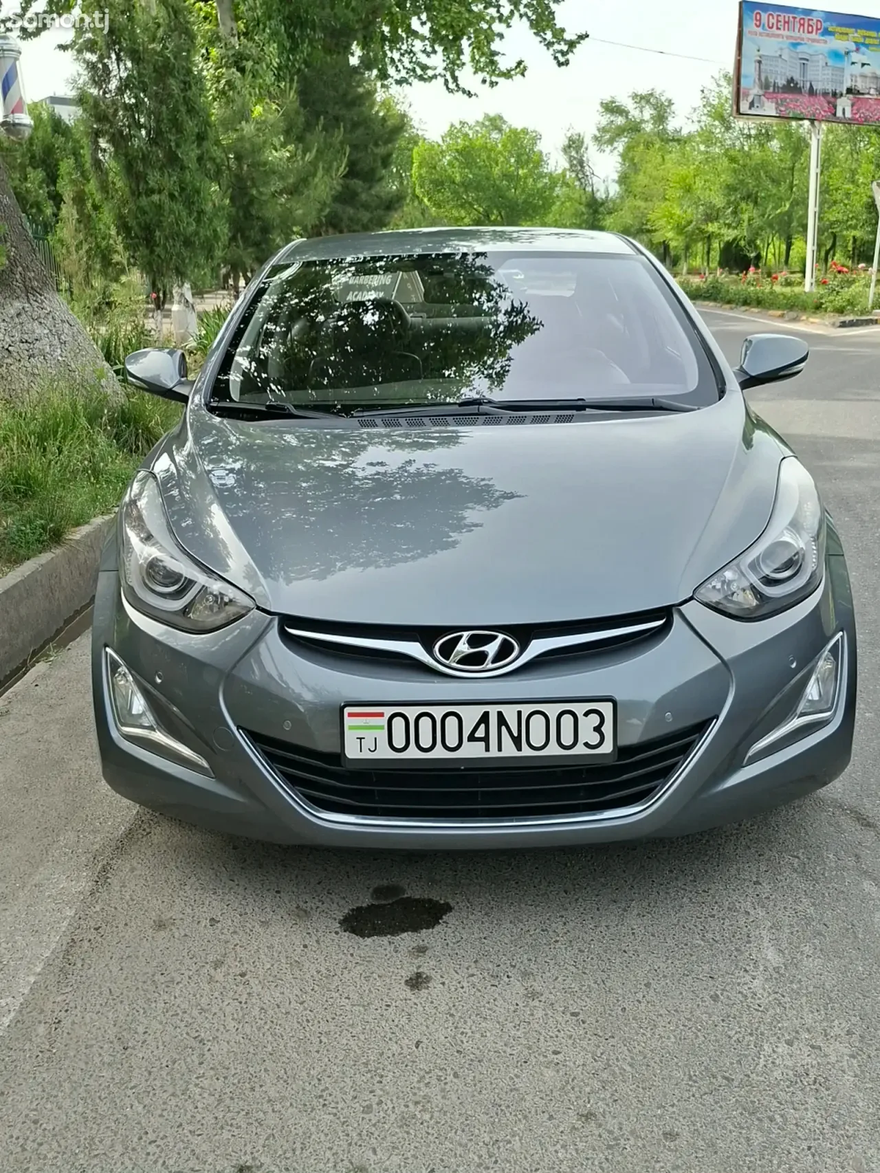 Hyundai Avante 2015 · 1.6 AT