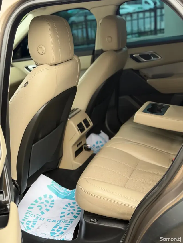 Land Rover Range Rover Velar 2019 · 2.0 AT