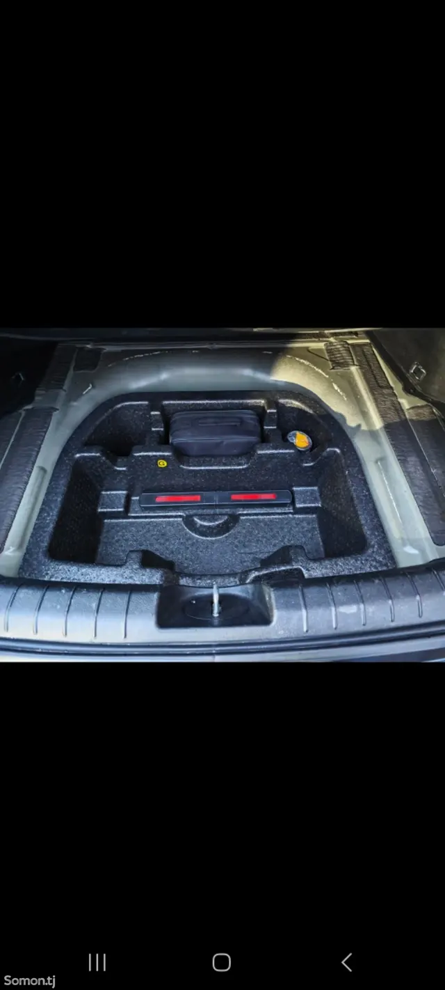 Hyundai Grandeur 2017 · 3.0 AT
