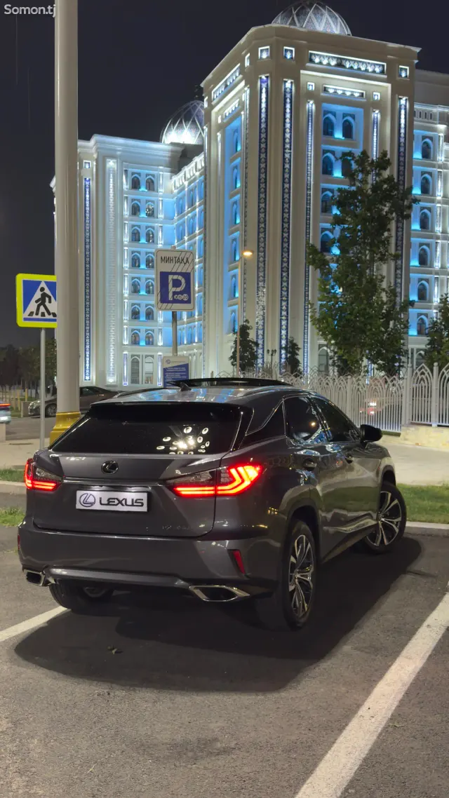 Lexus RX series 2016 · 3.5 AT