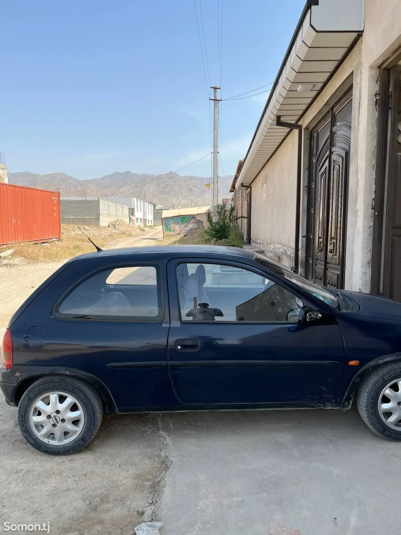 Opel Corsa 1999 · 1.6 MT
