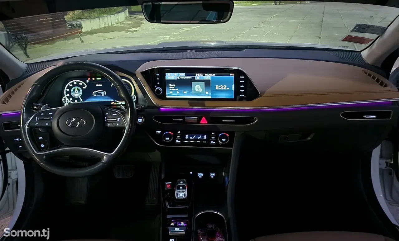 Hyundai Sonata 2021 · 2.0 AT