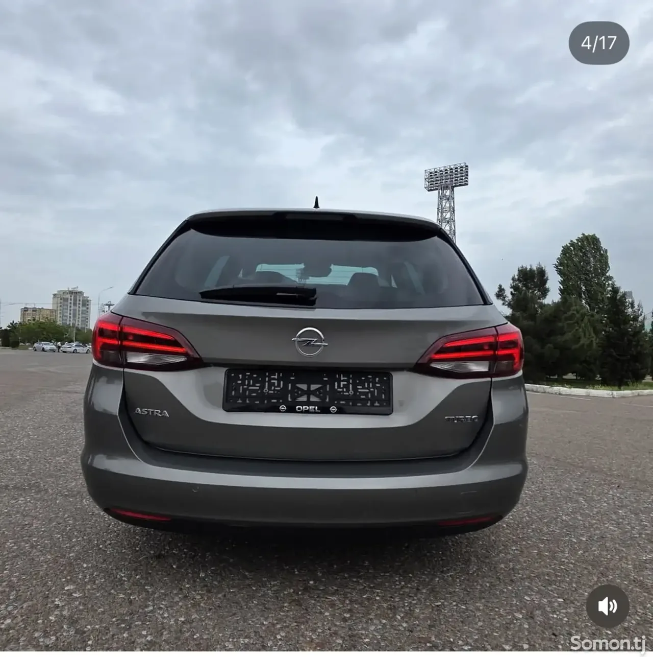 Opel Astra K 2016 · 1.4 AT