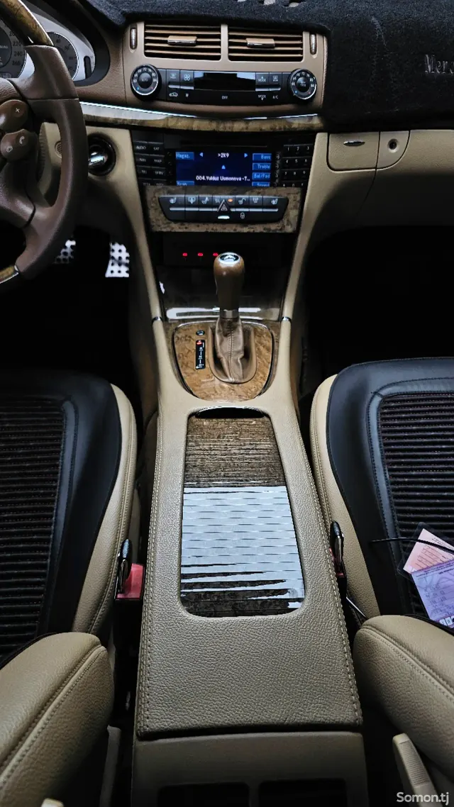 Mercedes-Benz E class 2007 · 3.5 AT