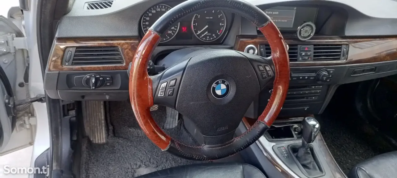 BMW 3 series 2008 · 2.0 AT