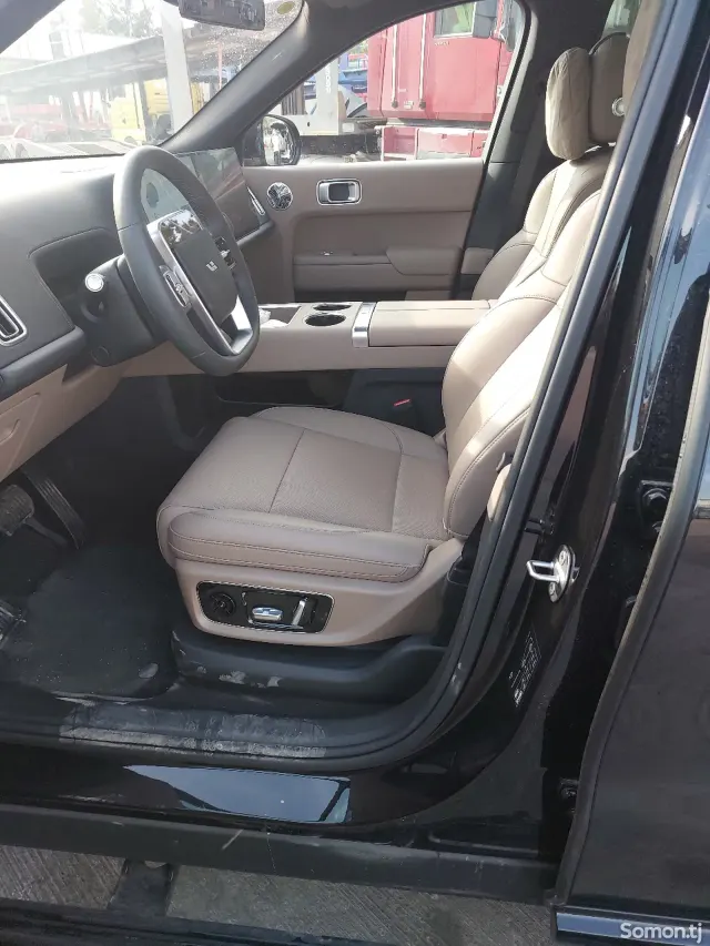 Li Auto (Lixiang) L7 2025 · 3.3 AMT