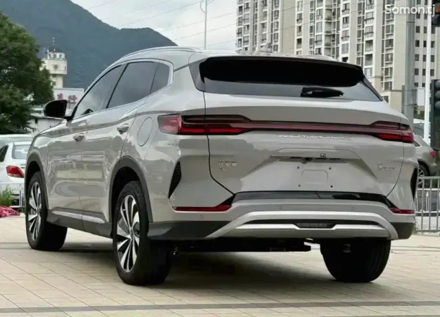 BYD Song Plus 2025 · AT
