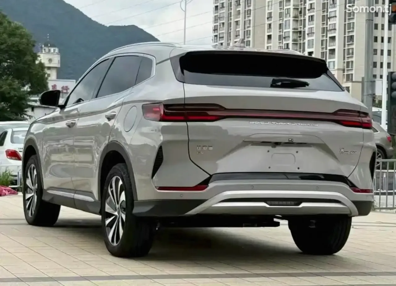 BYD Song Plus 2025 · AT