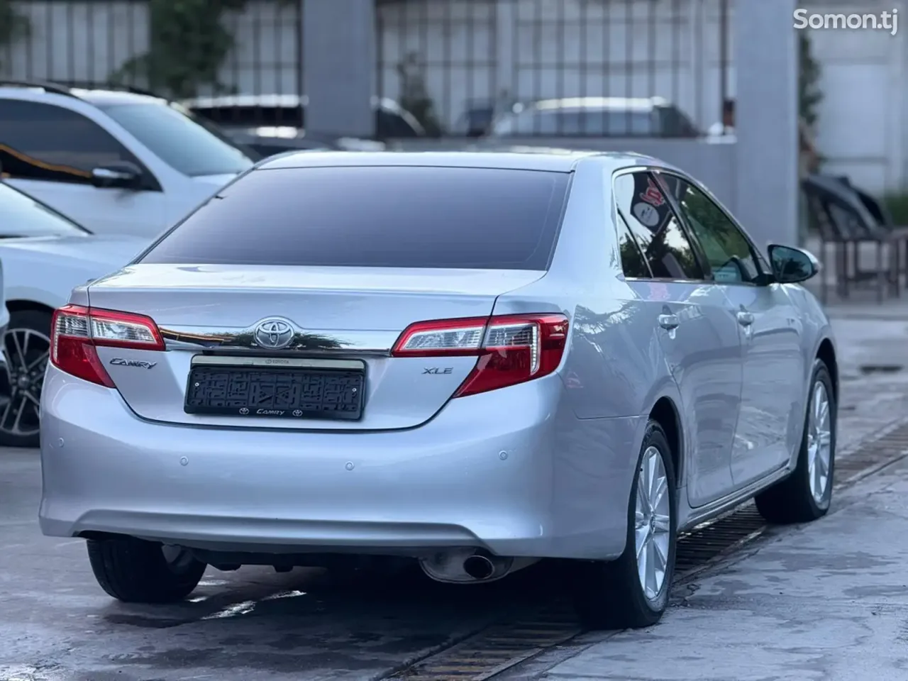 Toyota Camry 2013 · 2.5 AT