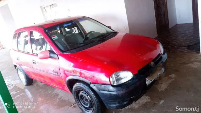 Opel Corsa 1997 · 1.4 MT