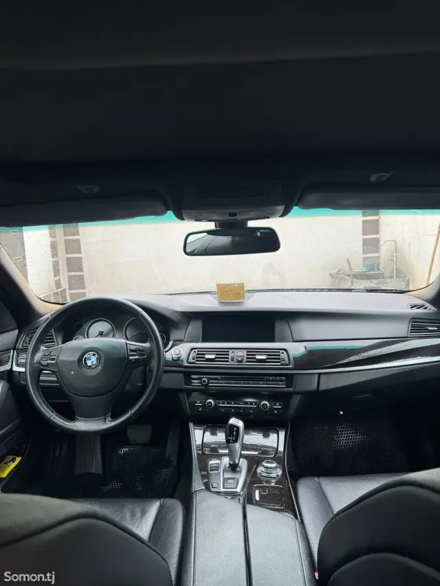 BMW 5 series 2012 · 2.0 AT