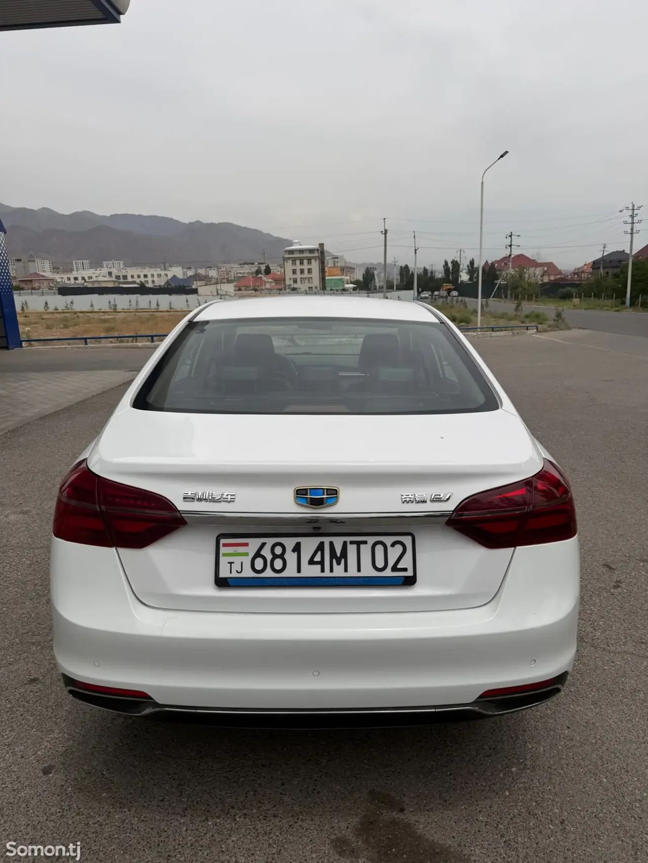 Geely Emgrand 2020 · AT