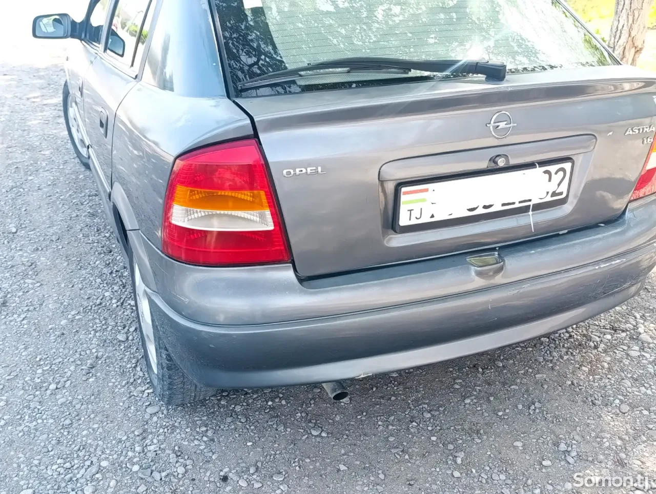 Opel Astra G 1998 · 1.6 AT