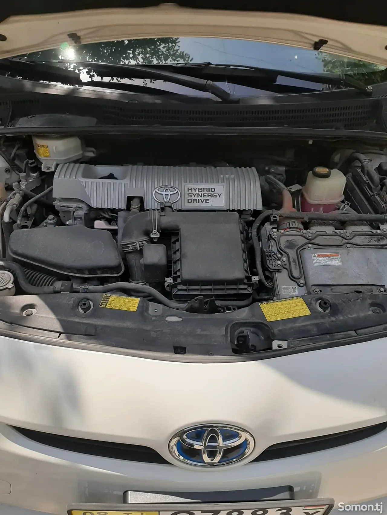 Toyota Prius 2011 · 1.8 AT