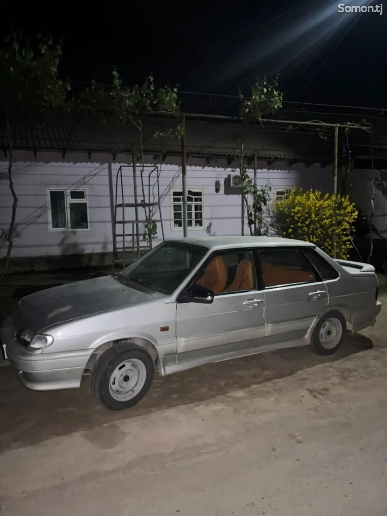 Lada (ВАЗ) 2115 2005 · 1.5 MT