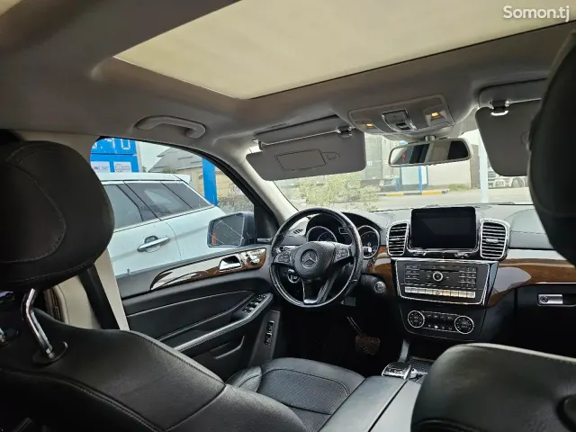 Mercedes-Benz GLS 2017 · 4.5 AT