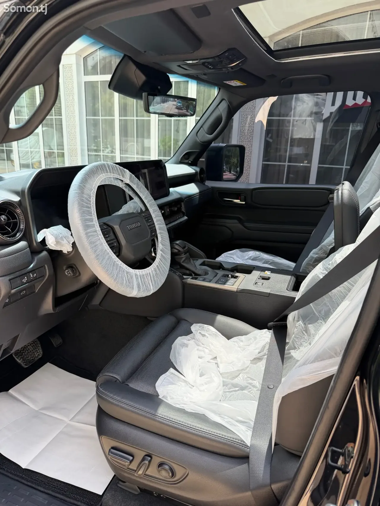 Toyota Land Cruiser Prado 2026 · 2.5 AT