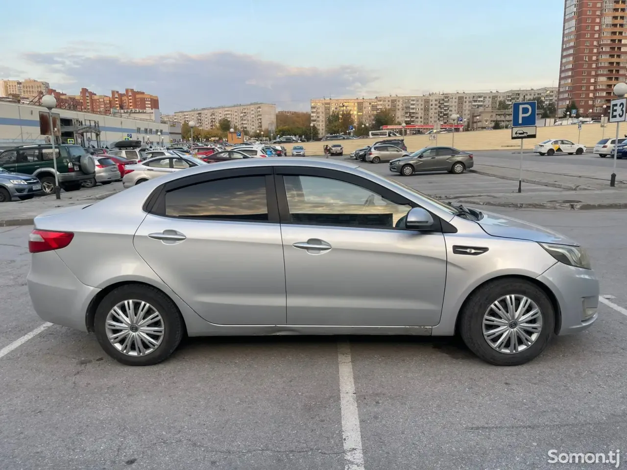 Kia Rio 2014 · 1.6 MT