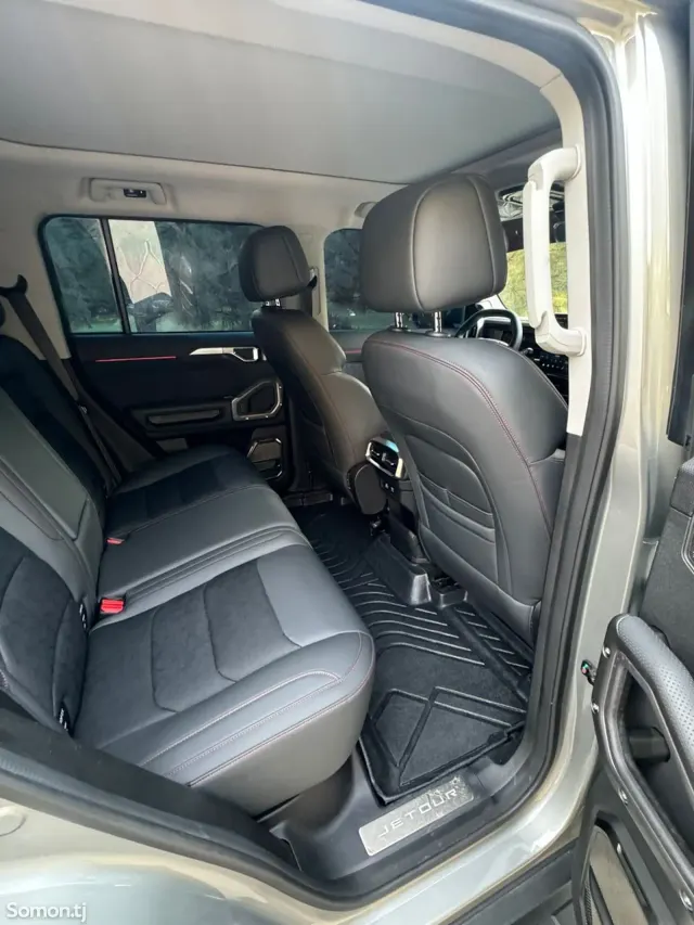Jetour T2 2024 · 2.0 AT