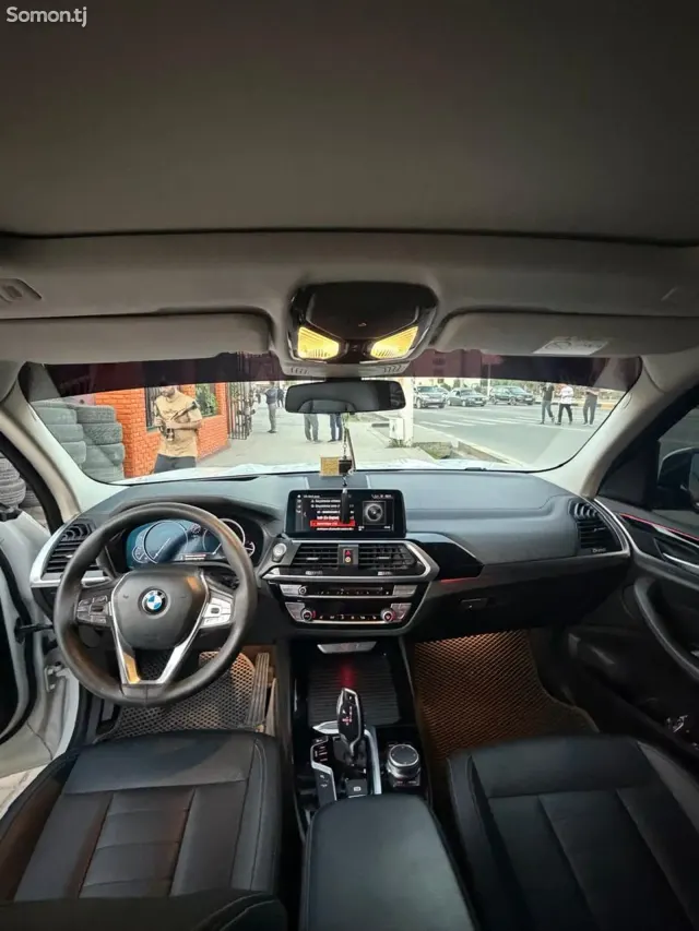 BMW X3 2019 · 2.0 AT