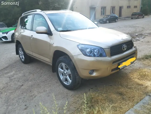 Toyota RAV 4 2007 · 2.4 AT
