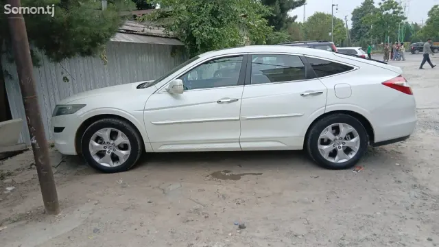 Honda Accord 2010 · 3.5 AT