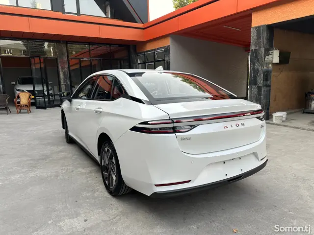 GAC Aion S Plus 2026 · AT