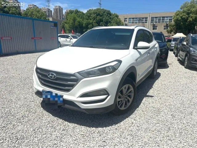 Hyundai Tucson 2016 · 1.6 AT