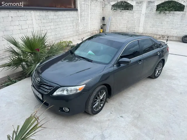 Toyota Camry 2011 · 3.5 AT