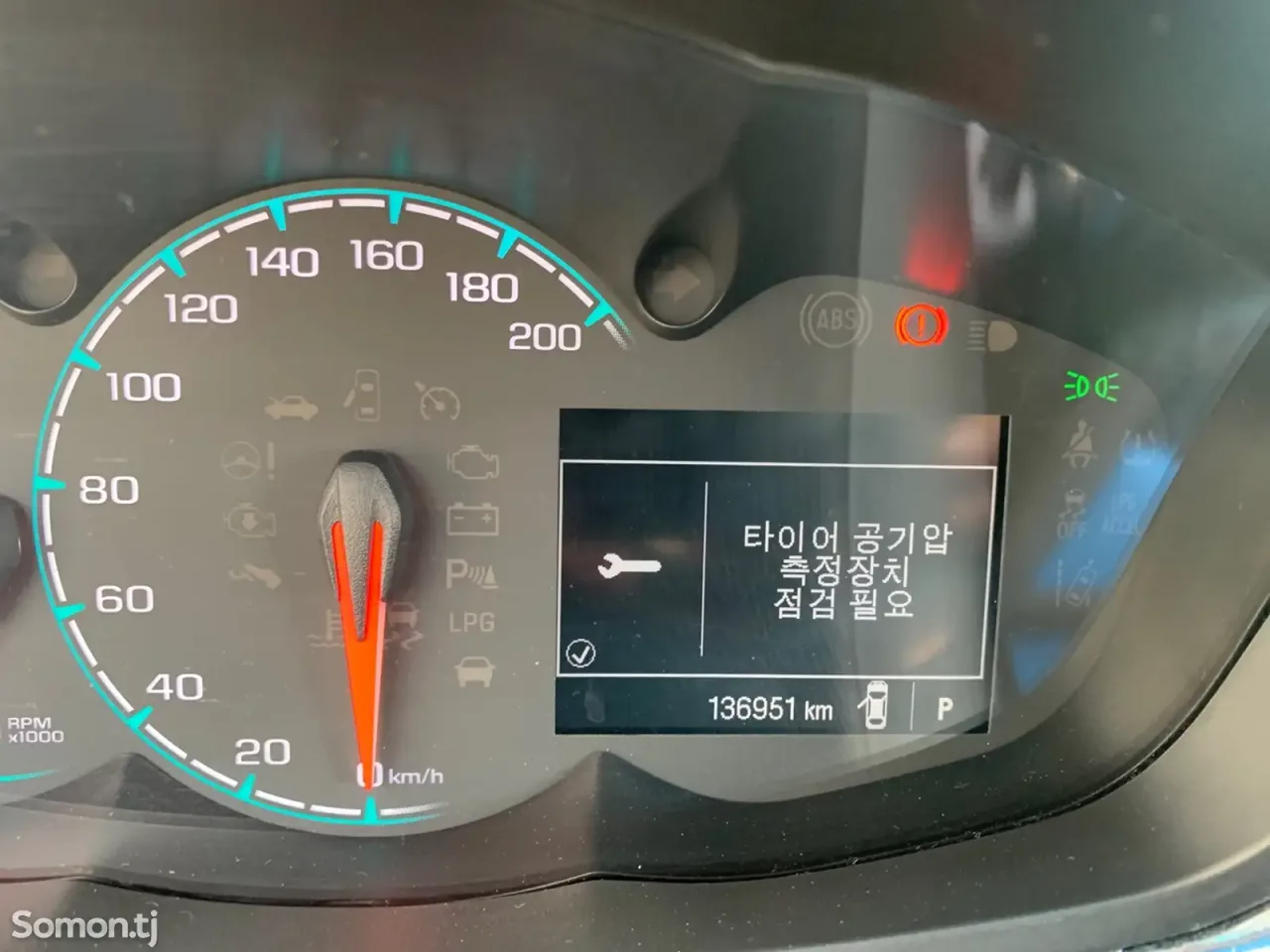 Chevrolet Spark 2016 · 1.0 AT