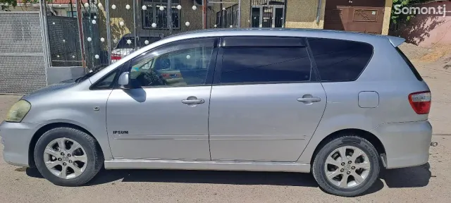 Toyota Ipsum 2008 · 2.4 AT