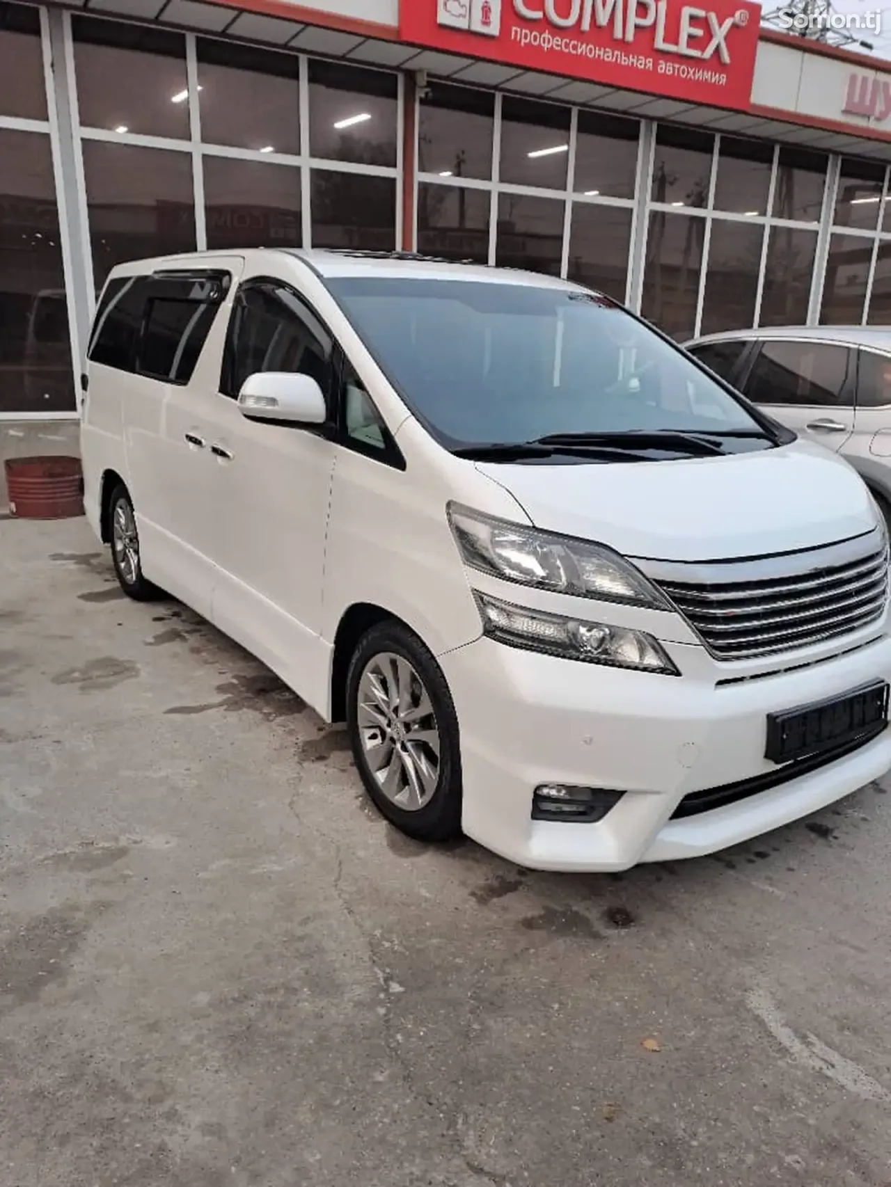 Toyota Vellfire 2014 · 3.5 AT