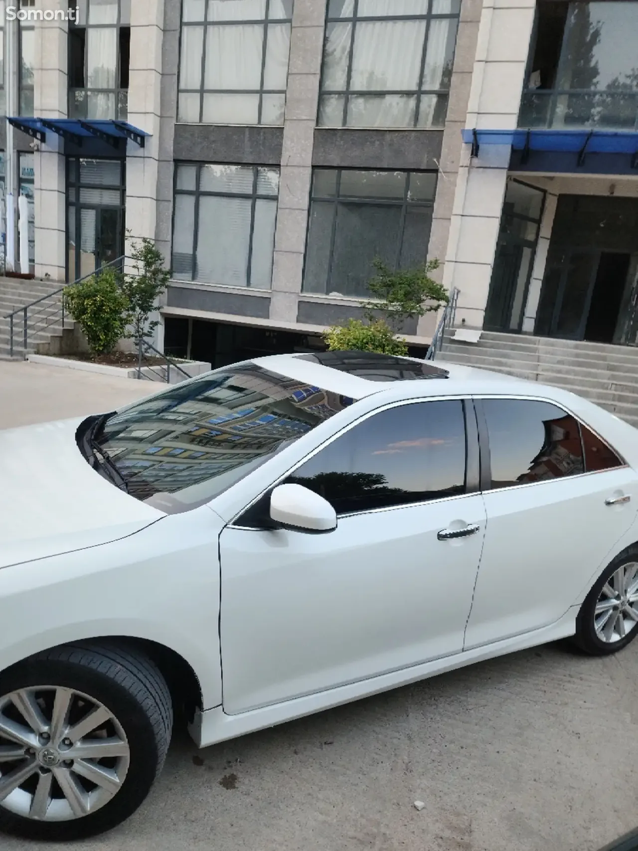 Toyota Camry 2014 · 2.5 AT