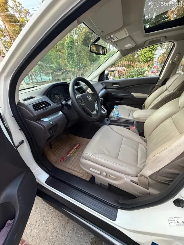 Honda CR-V 2013 · 2.4 AT