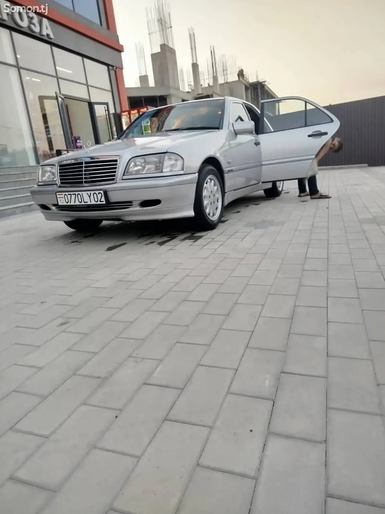 Mercedes-Benz C class 2000 · 1.8 MT