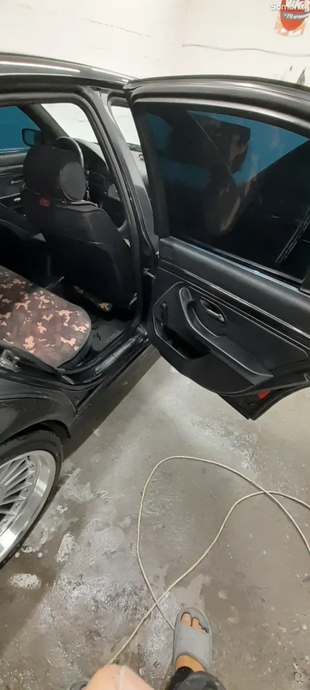 BMW 5 series 1998 · 2.0 MT