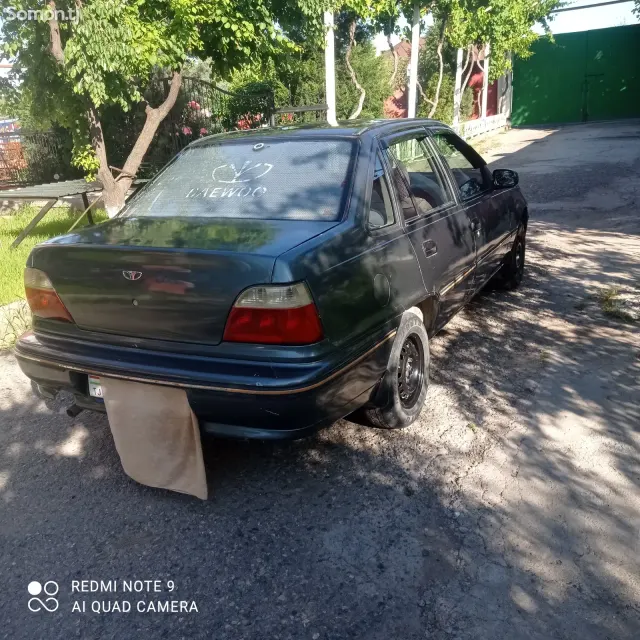 Daewoo Nexia 1995 · 1.6 MT