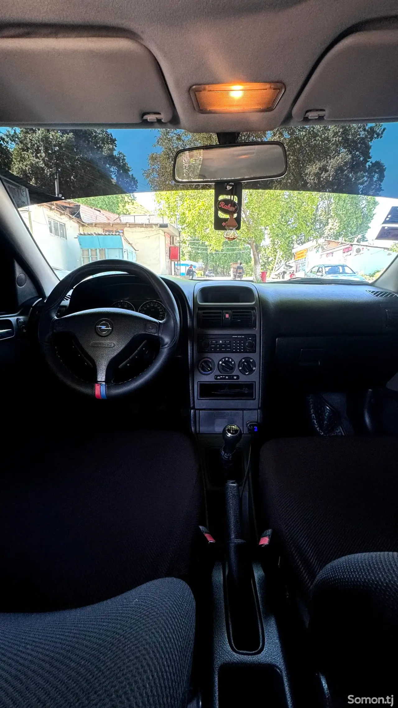 Opel Astra G 2002 · 1.6 MT