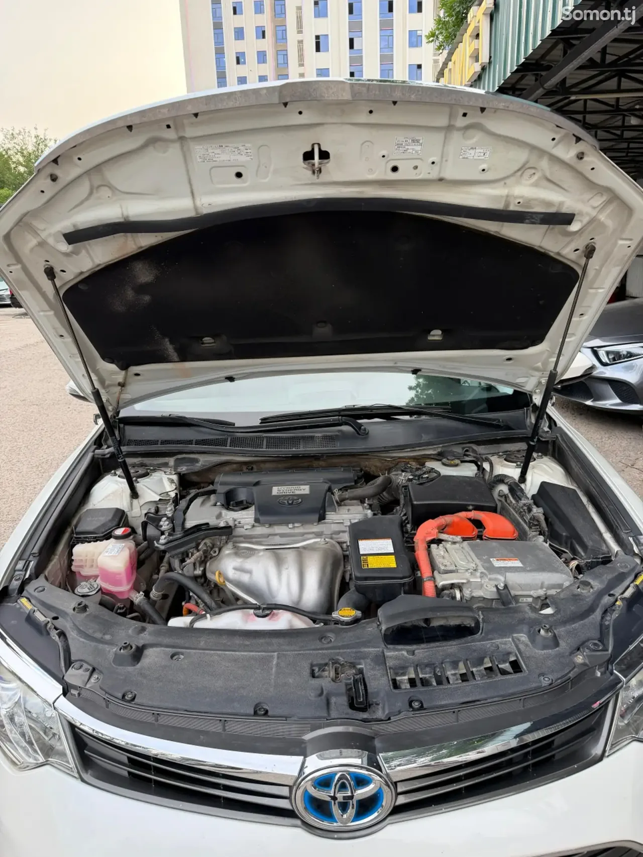 Toyota Camry 2015 · 2.5 AT