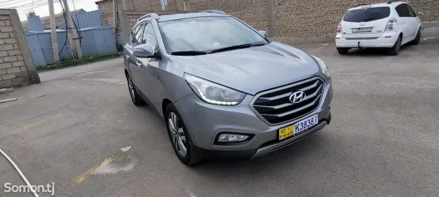 Hyundai Tucson 2014 · 2.0 AT