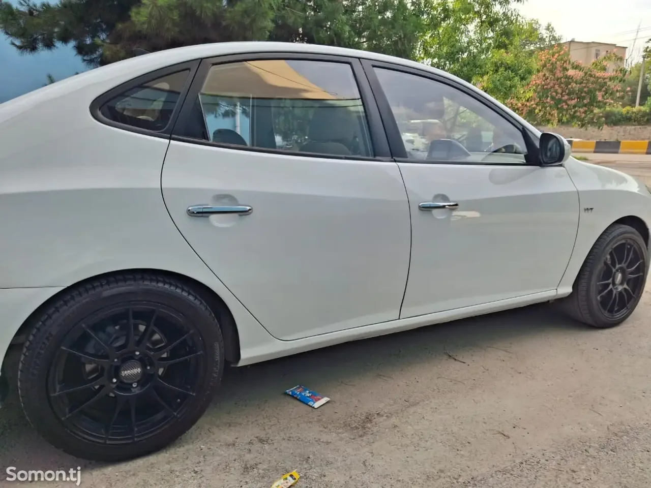 Hyundai Avante 2010 · 1.6 AT