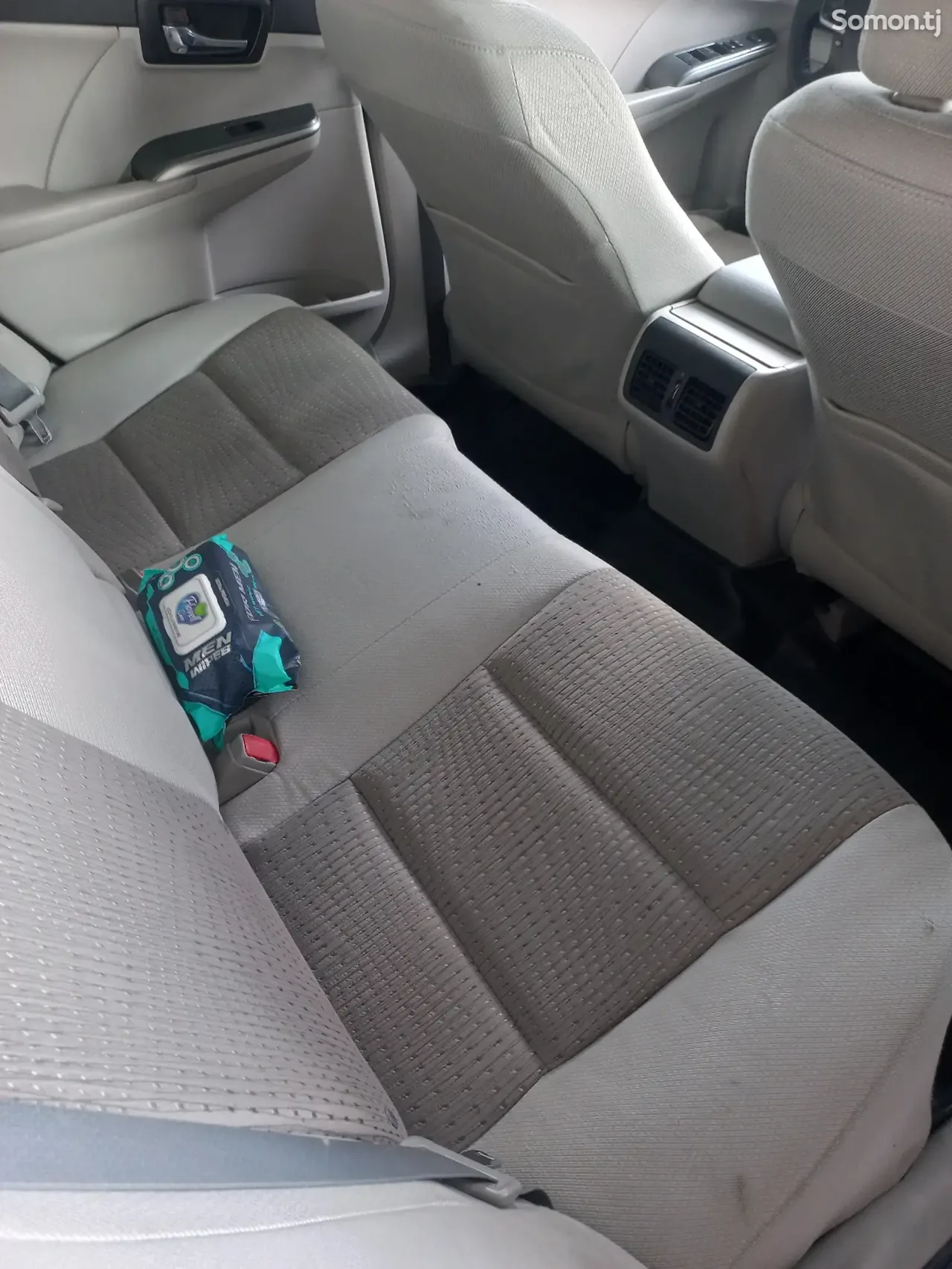 Toyota Camry 2013 · 2.5 AT