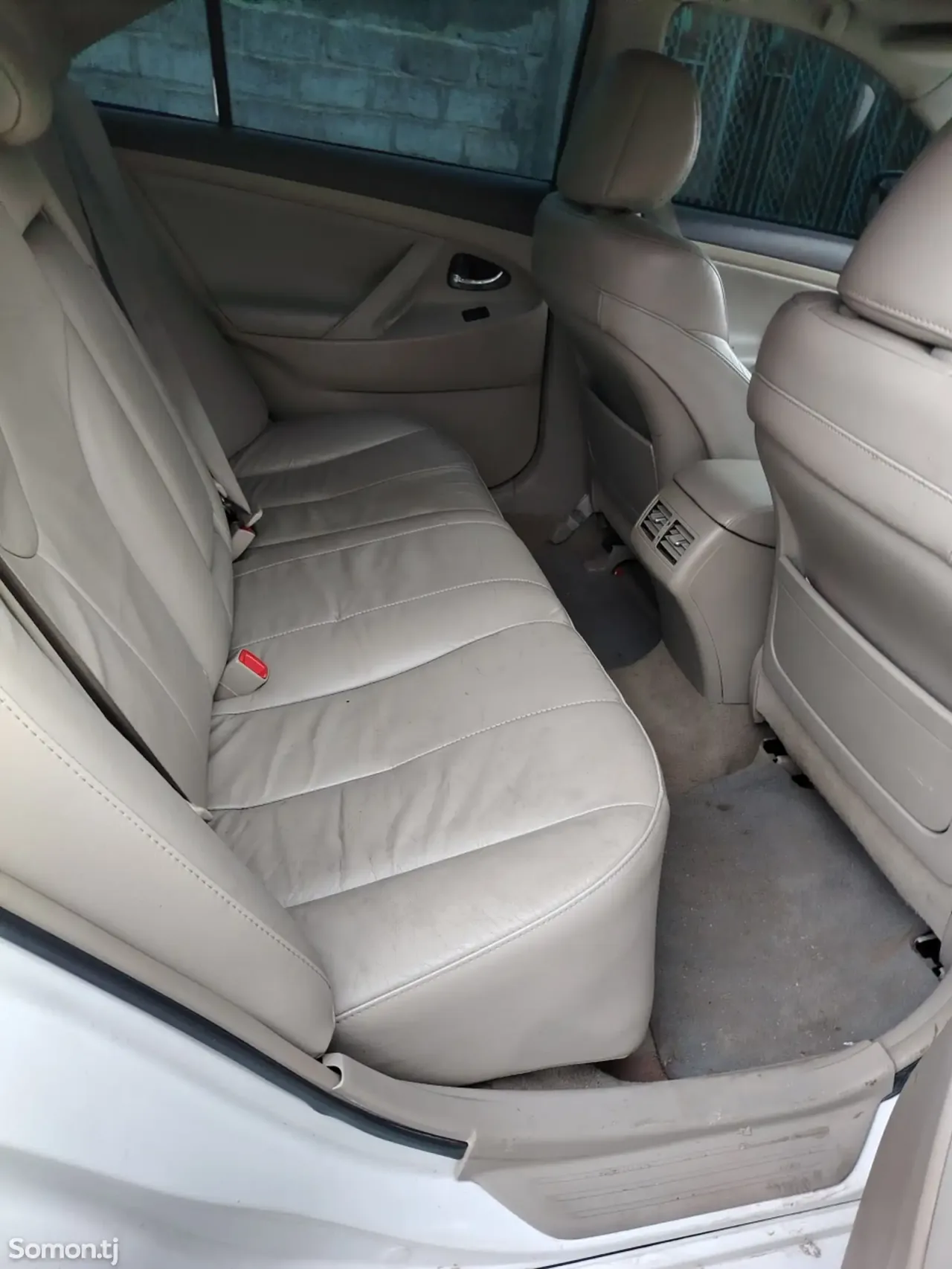 Toyota Camry 2009 · 2.4 AT