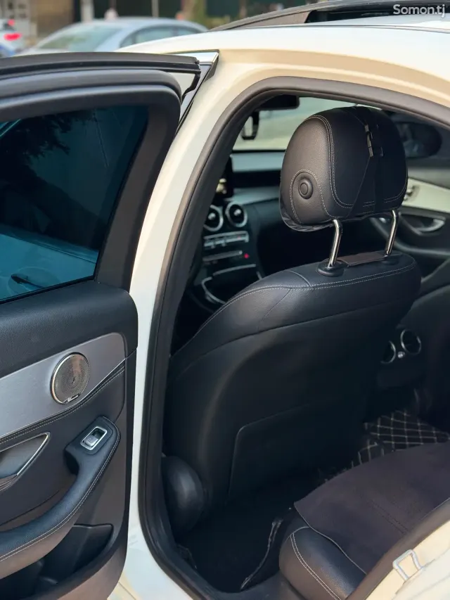 Mercedes-Benz C class 2015 · 2.2 AT